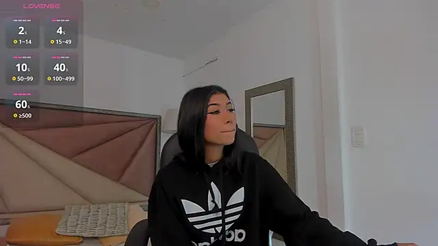 ZaraLim online show from March 10, 2025, 12:15 pm