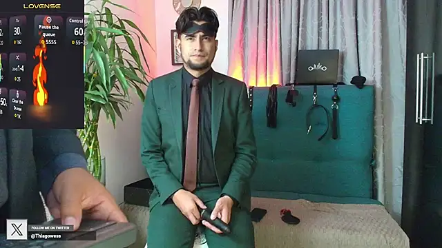 thiagowes online show from September 26, 2025, 3:10 am