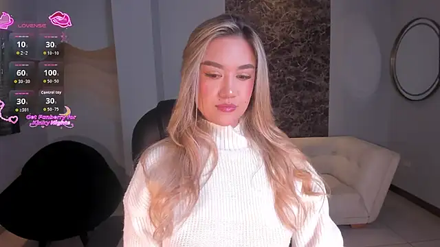 RebeccaHudson online show from January 7, 2026, 6:54 pm