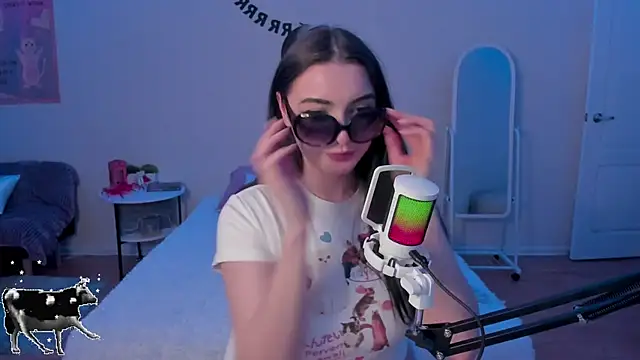 Taste Jennyy online show from December 8, 2024, 6:50 pm