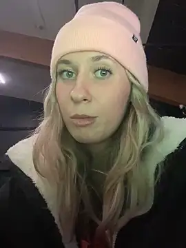 M1ssyk1ssy online show from December 30, 2024, 10:12 pm