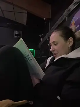 M1ssyk1ssy online show from February 5, 2025, 1:26 am