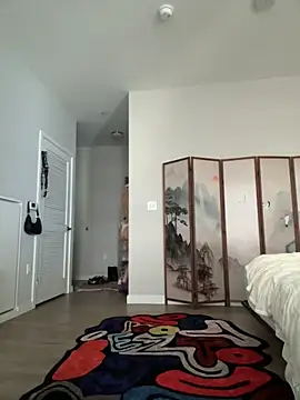 M1ssyk1ssy online show from November 26, 2025, 10:00 pm