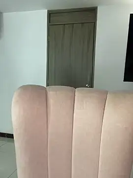 Aitana98  online show from April 19, 2026, 1:27 am