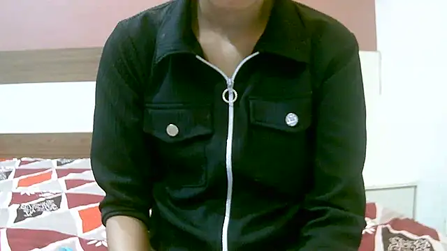 Snapshot of collage_hoty chatting on November 17, 2025, 2:56 pm collage hoty online show from November 17, 2025, 2:56 pm