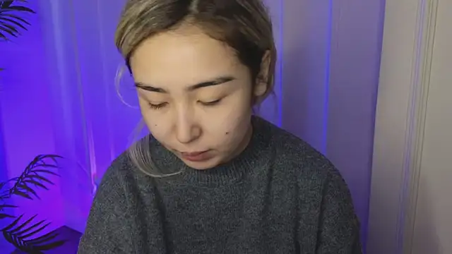Deiri Delightful online show from December 6, 2024, 5:53 am
