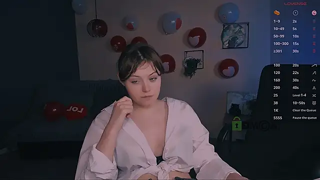 nikole kitt online show from February 22, 2025, 7:47 pm