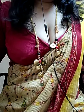 gaurika18 online show from March 3, 2025, 6:01 pm