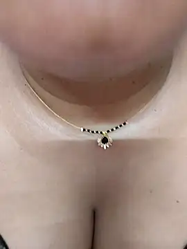 gaurika18 online show from September 9, 2025, 8:41 pm