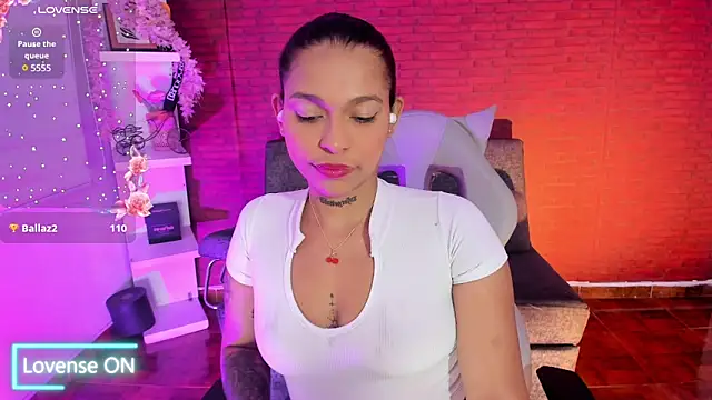 samantha simur online show from January 26, 2025, 3:27 am