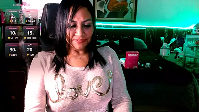 Snapshot of Demion_prince chatting on December 21, 2025, 2:30 am Demion prince online show from December 21, 2025, 2:30 am