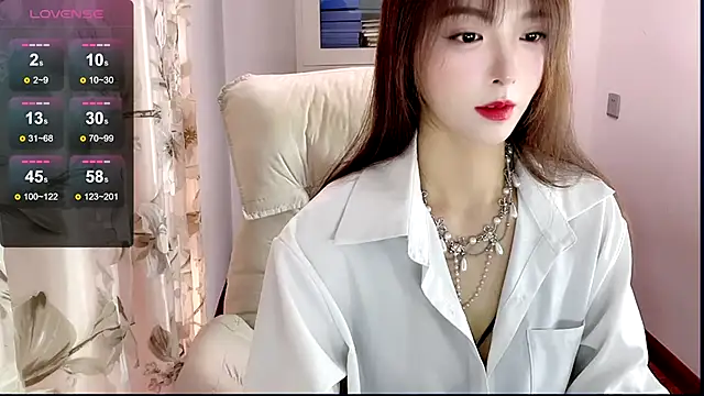 NINIbaby-99 online show from January 11, 2025, 1:11 pm