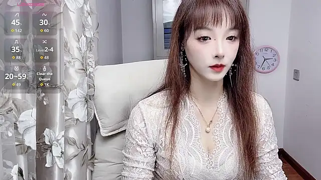 NINIbaby-99 online show from September 22, 2025, 6:32 pm