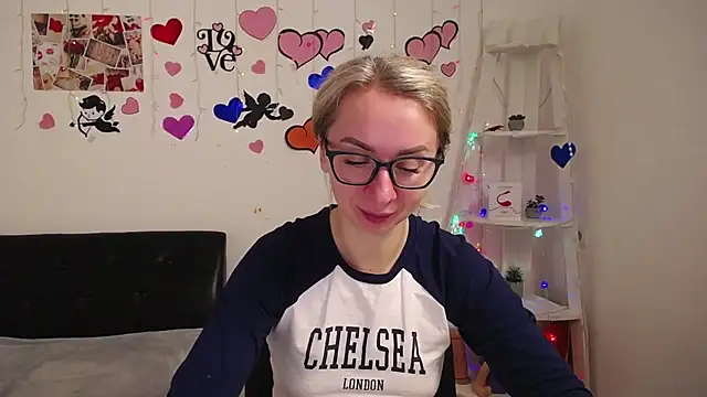 VasilisaSii online show from January 22, 2025, 6:10 am