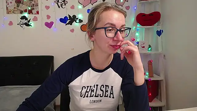 VasilisaSii online show from February 12, 2025, 12:33 pm