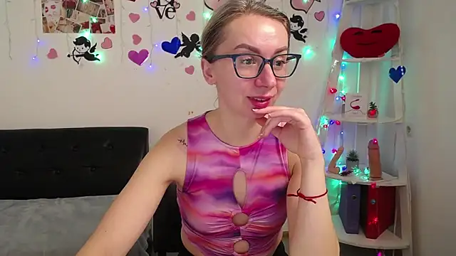 VasilisaSii online show from February 15, 2025, 6:12 am