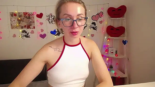 VasilisaSii online show from February 19, 2025, 4:00 pm