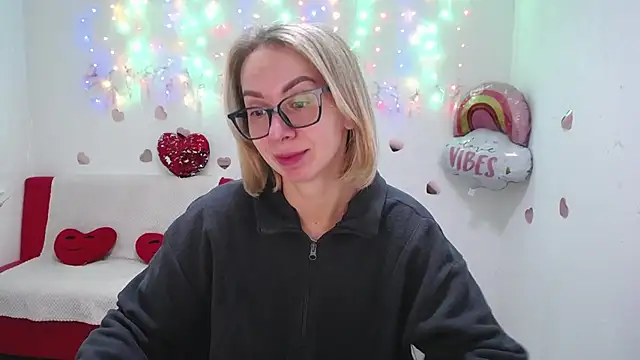 VasilisaSii online show from September 29, 2025, 5:12 am