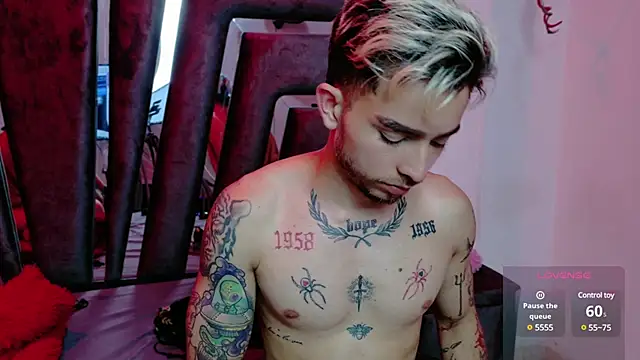 AliceandMax online show from February 22, 2025, 7:36 pm