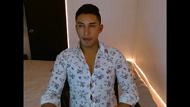 Davixx258 online show from February 24, 2025, 10:03 pm