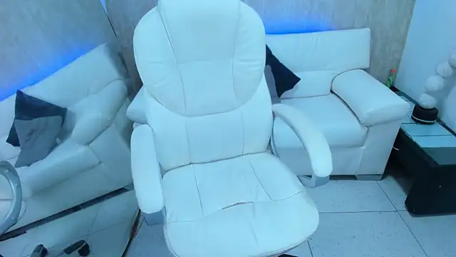 meggan 77 online show from January 16, 2025, 9:37 am