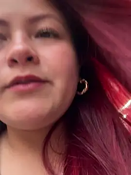 lia moon77 online show from February 3, 2025, 10:43 pm