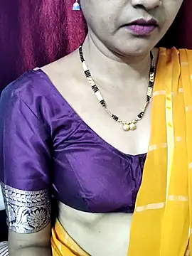 anuradha1432 online show from December 19, 2025, 9:38 am