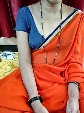 anuradha1432 online show from June 6, 2026, 9:03 am