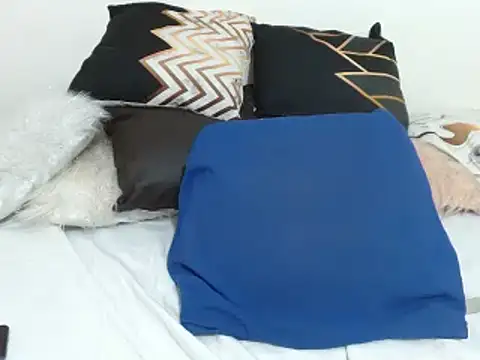 Snapshot of sammanta_hott chatting on March 21, 2025, 8:18 pm sammanta hott online show from March 21, 2025, 8:18 pm