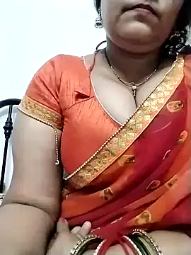 Snapshot of Nyra-23 chatting on January 6, 2025, 11:40 am Nyra-23 online show from January 6, 2025, 11:40 am