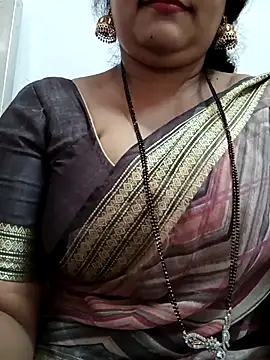 Snapshot of Nyra-23 chatting on November 8, 2025, 8:25 am Nyra-23 online show from November 8, 2025, 8:25 am