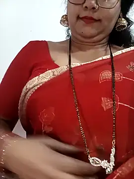 Snapshot of Nyra-23 chatting on November 25, 2025, 8:14 am Nyra-23 online show from November 25, 2025, 8:14 am