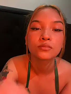 baby lizy online show from January 11, 2025, 11:56 pm