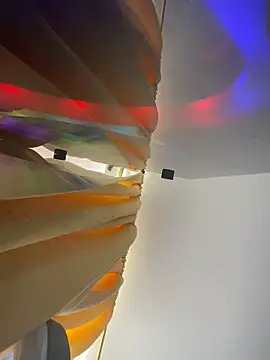 baby lizy online show from September 11, 2025, 7:14 pm