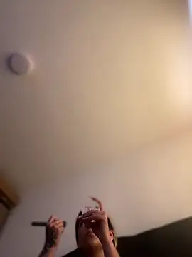 baby lizy online show from January 10, 2026, 7:48 pm