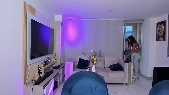 Antotss online show from October 15, 2025, 10:54 pm