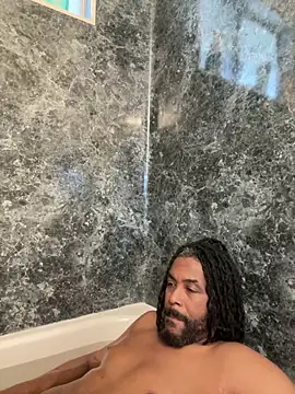 bigdinca online show from June 3, 2026, 2:55 pm