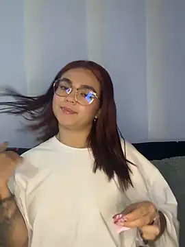 camianddanna online show from December 17, 2024, 10:54 pm