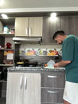 camianddanna online show from November 9, 2025, 2:26 pm