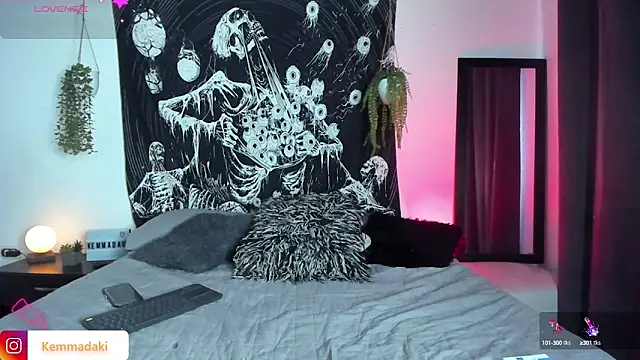 kemmadakii online show from September 8, 2025, 9:36 pm