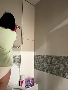 B Bonya m online show from September 9, 2025, 4:12 am