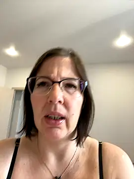 B Bonya m online show from September 10, 2025, 4:12 am