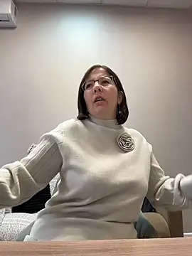 B Bonya m online show from October 11, 2025, 4:55 am