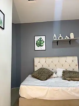 Soe Lara online show from December 4, 2025, 11:19 am