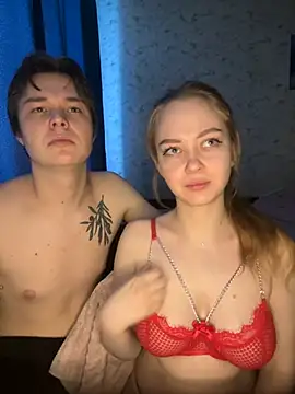 Family-Mm1 online show from February 7, 2025, 10:19 am