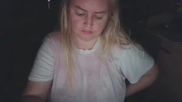 Meliss Official9 online show from March 13, 2025, 4:38 am