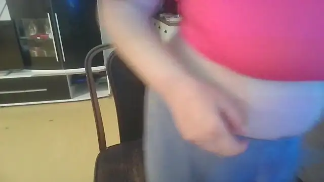 Meliss Official9 online show from September 15, 2025, 6:52 pm