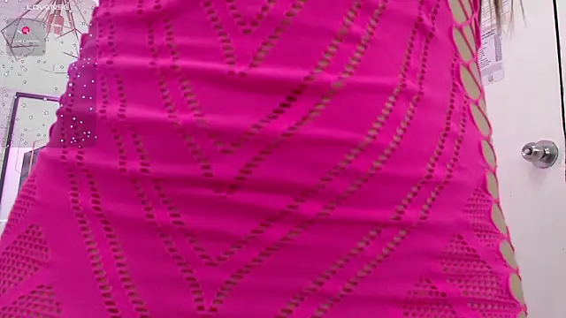 MAGNOLEROY online show from January 27, 2025, 10:49 pm