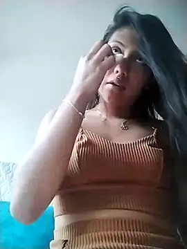 Catalehia Milk online show from March 8, 2025, 10:24 pm