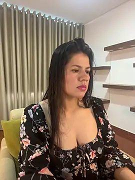 Alice Biel online show from January 19, 2025, 8:30 pm